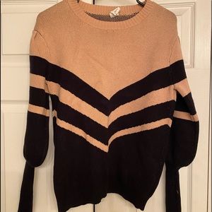 Two tone khaki and black sweater